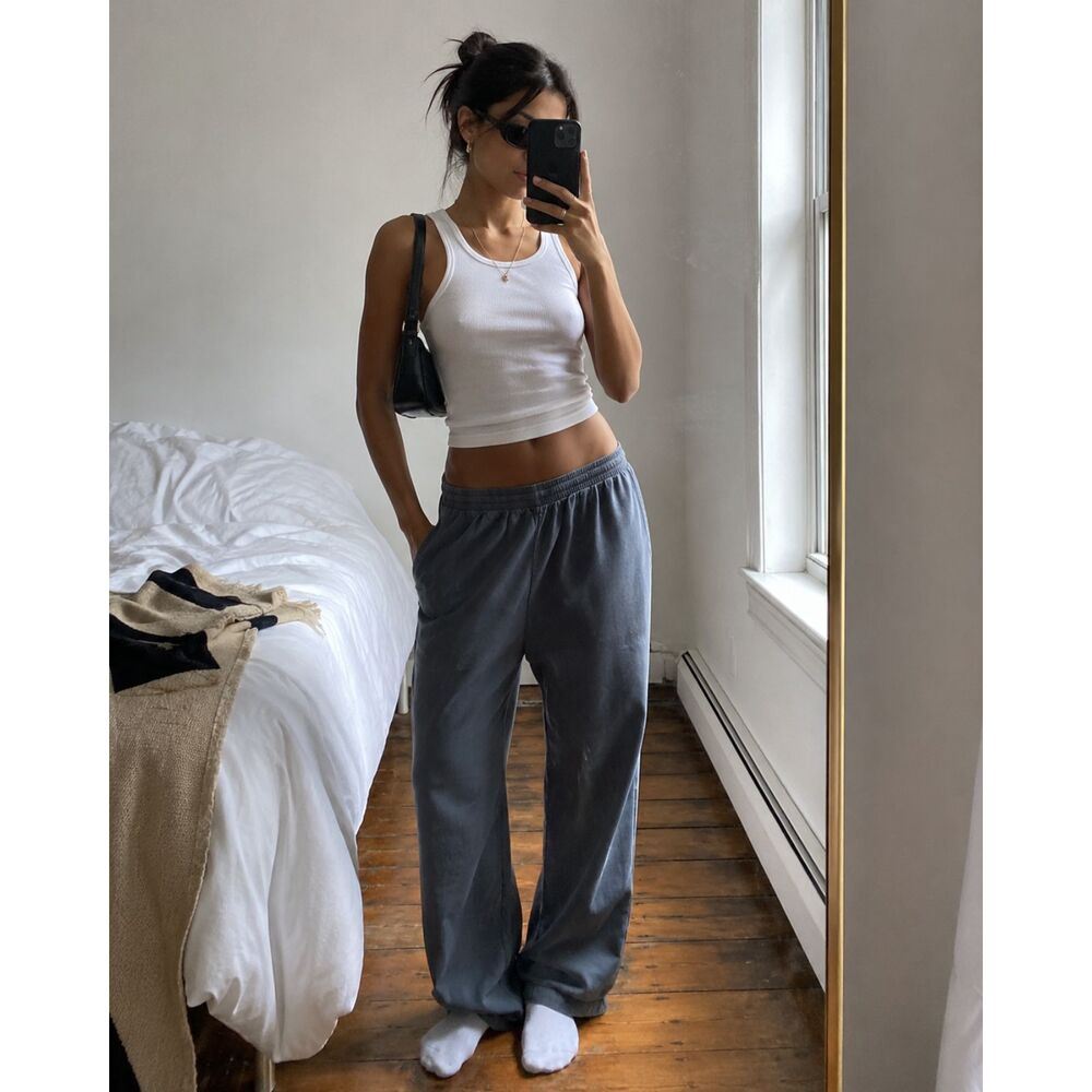 SKIMS Kim Kardashian Gray Wide Leg Lounge Pants Trousers  Women's Size Small